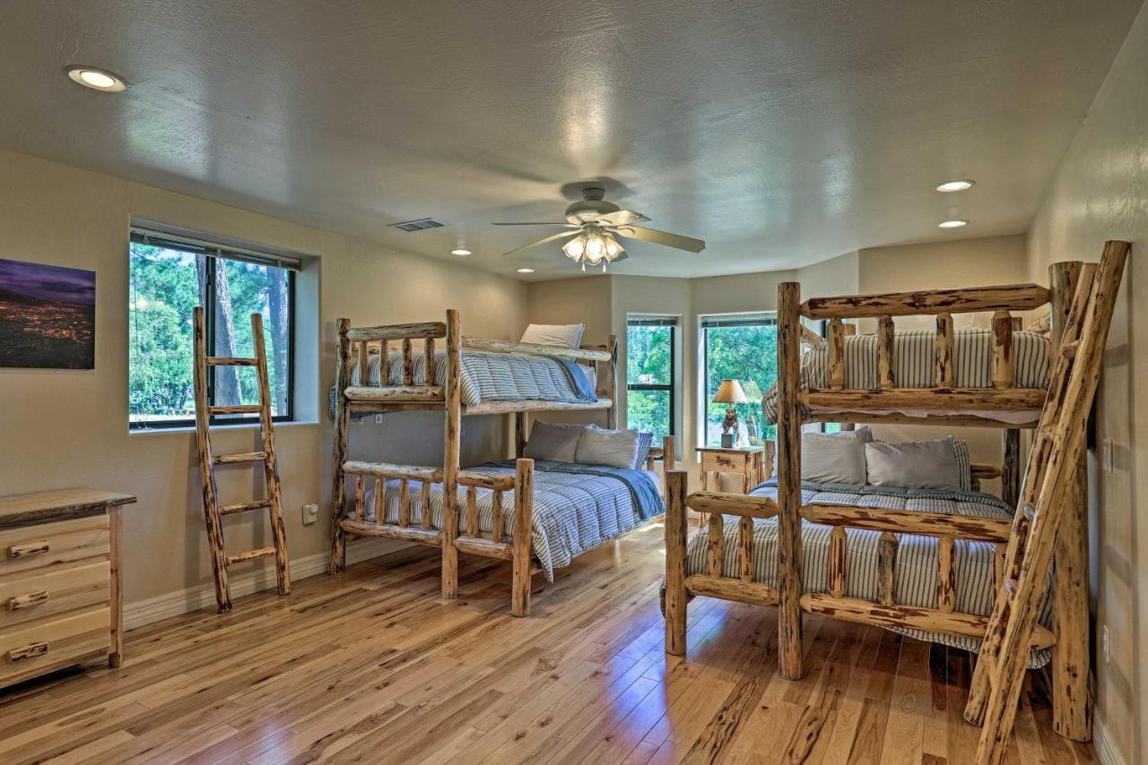 Serene Lakeside Cabin With Decks And Edler Lake Views! Pinetop-Lakeside Eksteriør billede